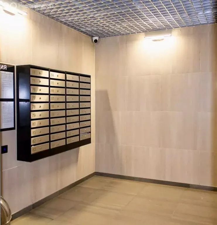 2-комнатная квартира: Калининград, улица Фортовая Дорога, 9 (78.8 м) - Фото 0