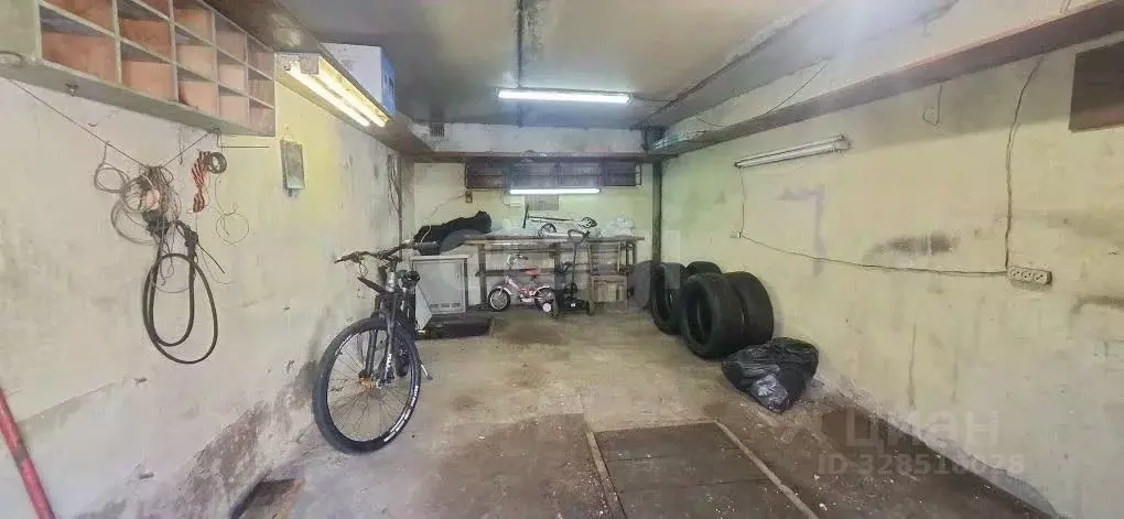 Гараж в Ульяновская область, Ульяновск ул. Карла Маркса, 119 (19 м) - Фото 1