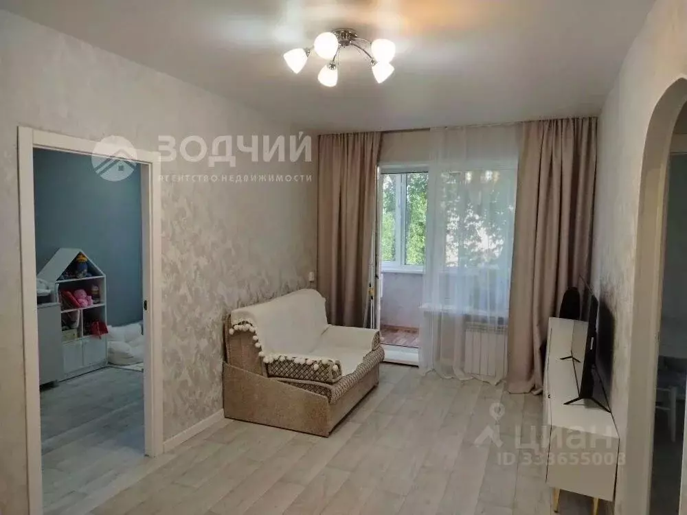 2-к кв. Чувашия, Чебоксары ул. Красина, 8 (42.1 м) - Фото 1
