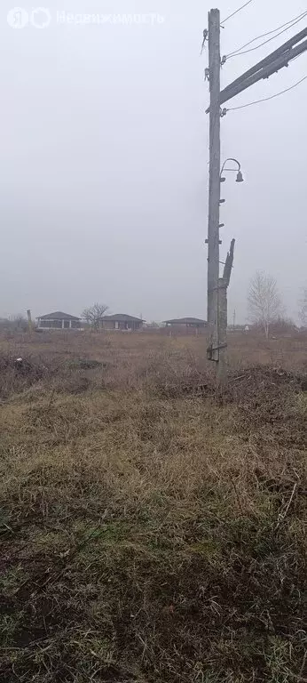 Участок в село Латное, Октябрьская улица (10 м) - Фото 1