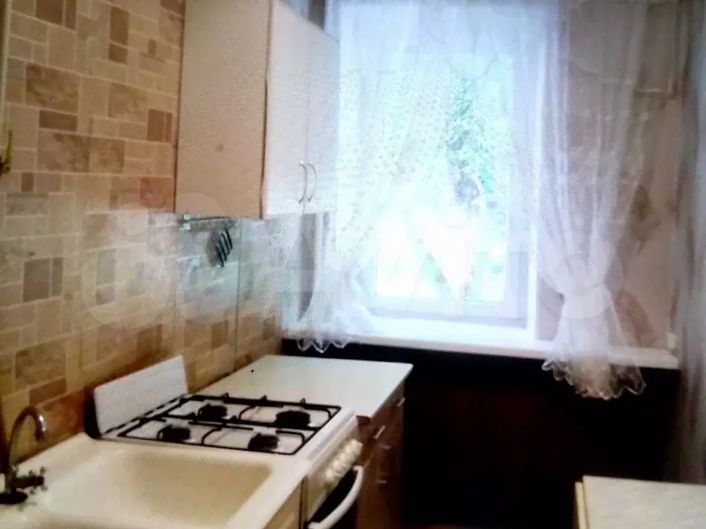 1-к. квартира, 30 м, 1/3 эт. - Фото 0