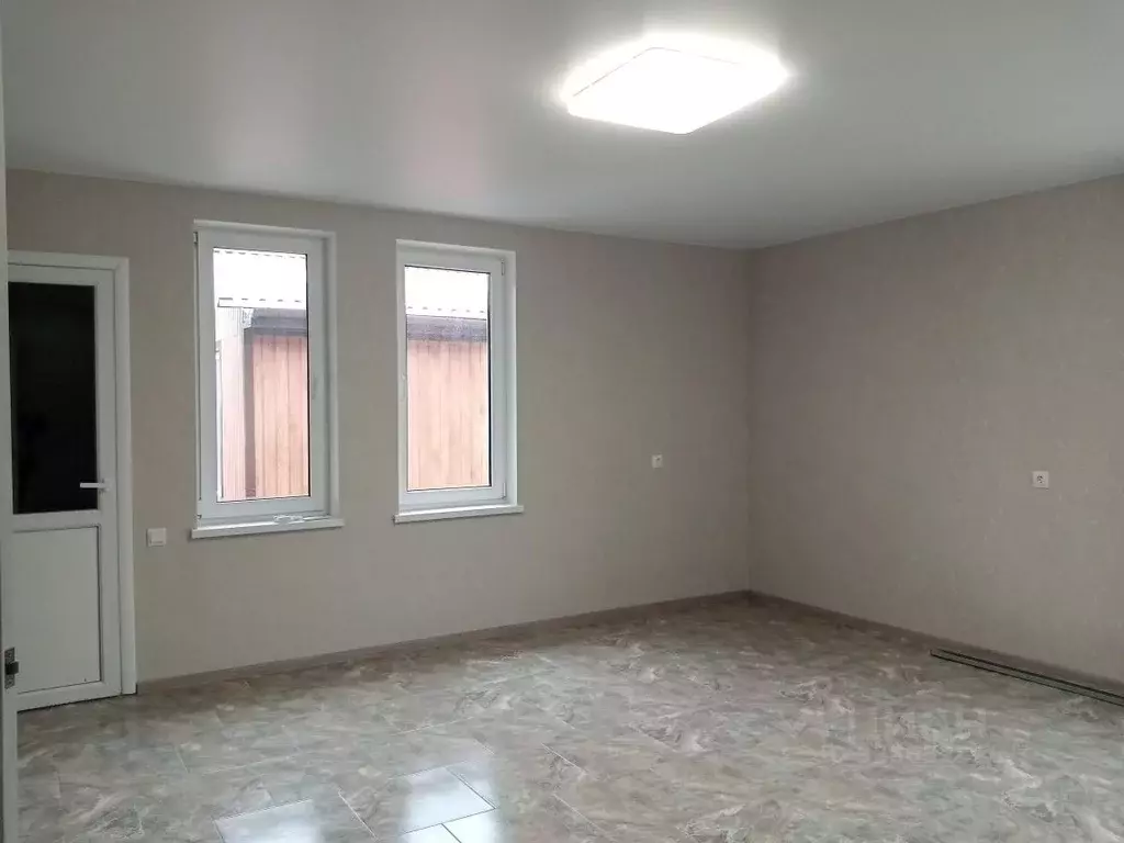 Дом в Крым, Симферопольский район, 3-й массив садовые участки  (130 м) - Фото 2