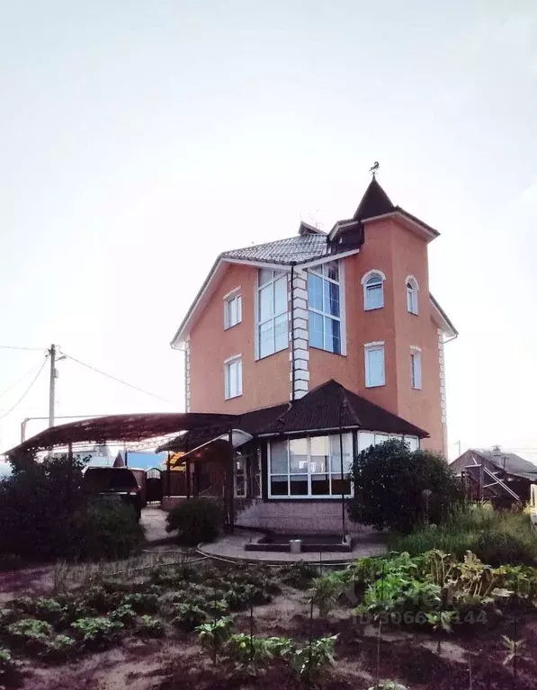 Дом в Самарская область, Красноярский район, Волжский рп ул. ... - Фото 1