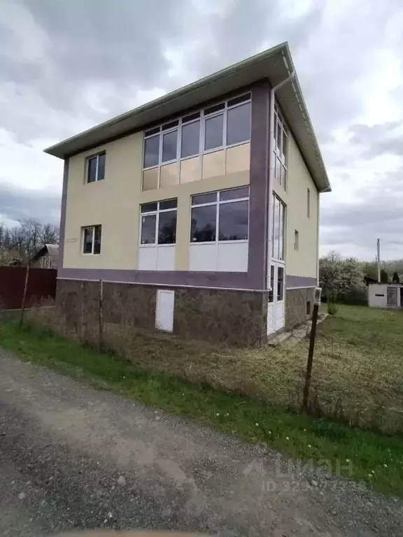 Дом в Волгоградская область, Среднеахтубинский район, Фрунзенское ... - Фото 2