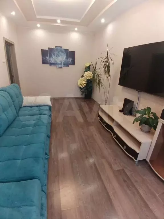 3-к. квартира, 59 м, 1/1 эт. - Фото 1