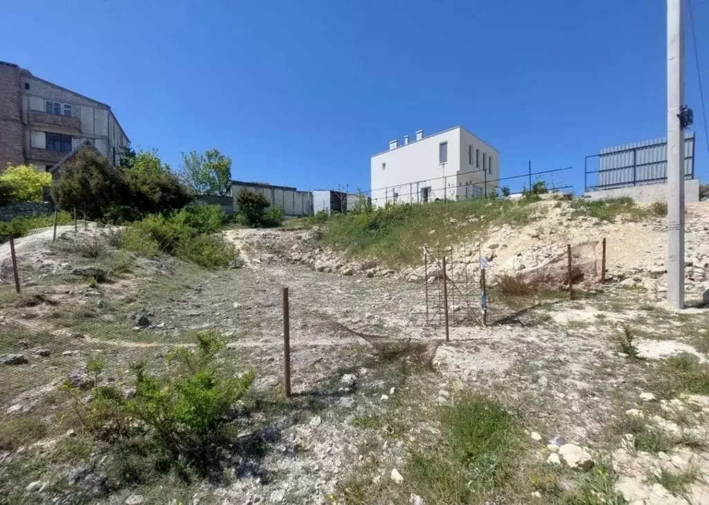 Участок в Севастополь ул. Агатовая, 6 (5.2 сот.) - Фото 1