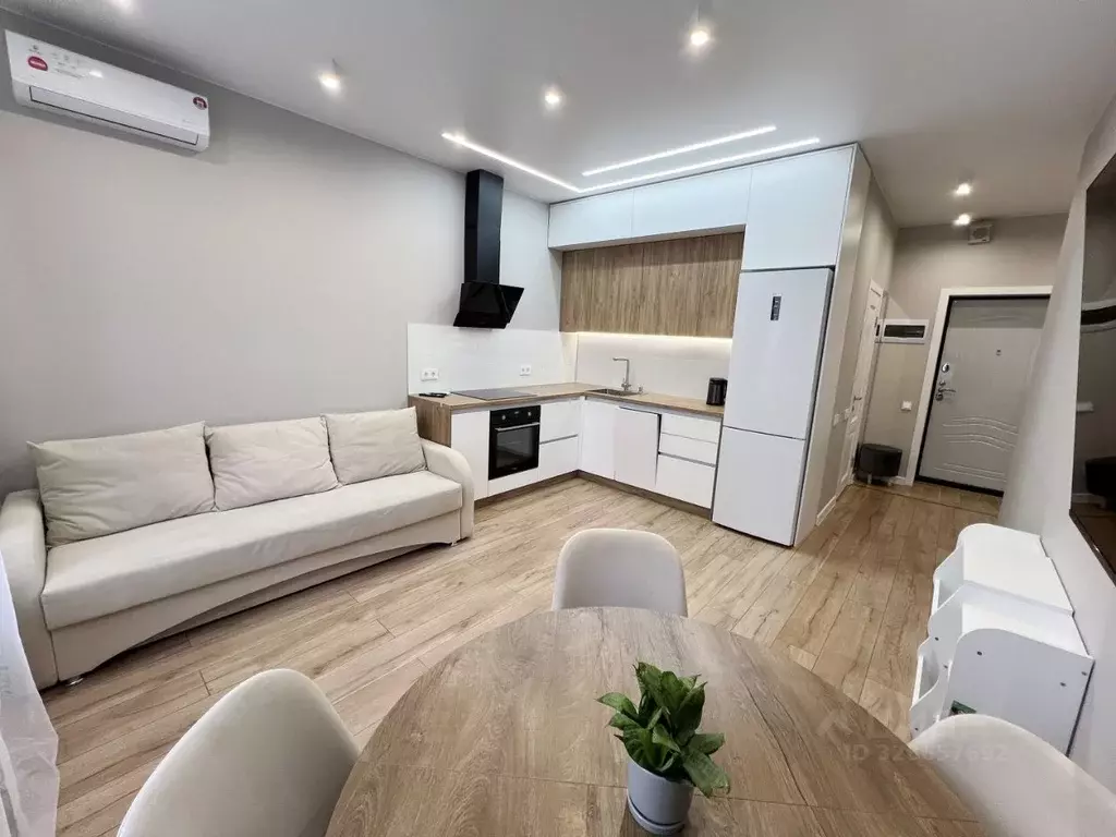 2-к кв. Кемеровская область, Кемерово ул. Веры Волошиной, 42А (41.5 м) - Фото 1