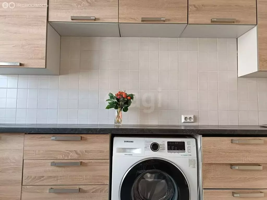 2-комнатная квартира: Якутск, улица Красноярова, 1 (62.4 м) - Фото 2