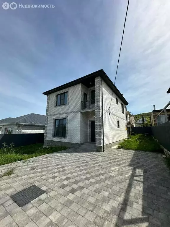 Дом в село Супсех, Горная улица (150 м) - Фото 1