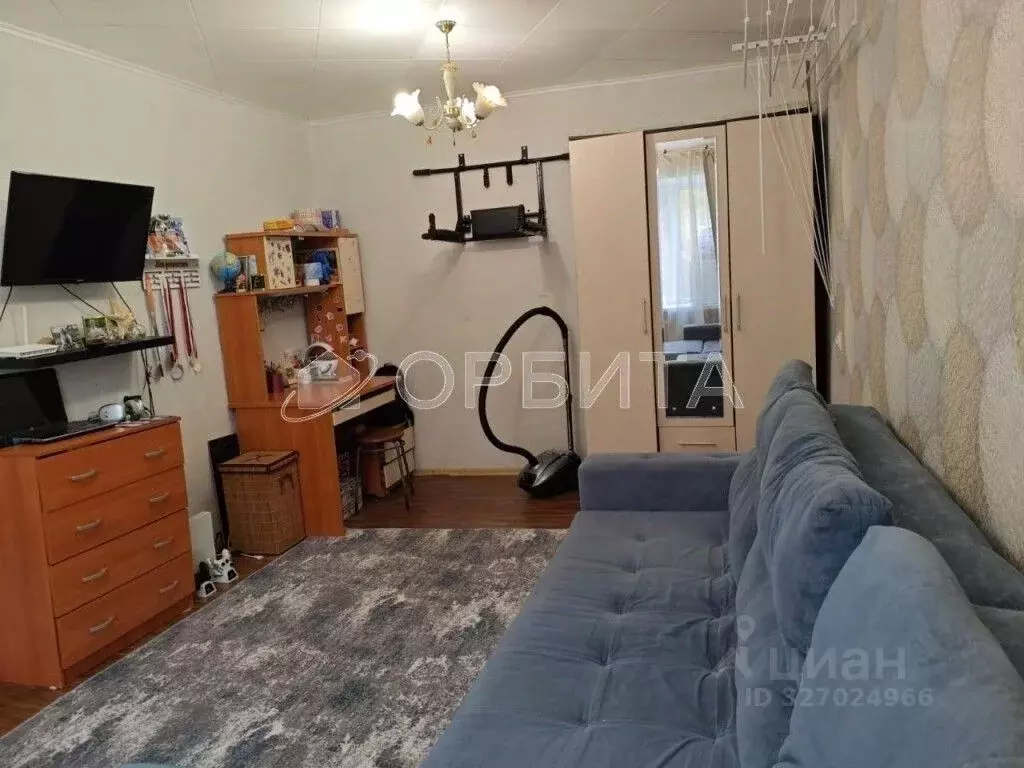 Комната Тюменская область, Тюмень ул. Станционная, 18 (30.4 м) - Фото 2