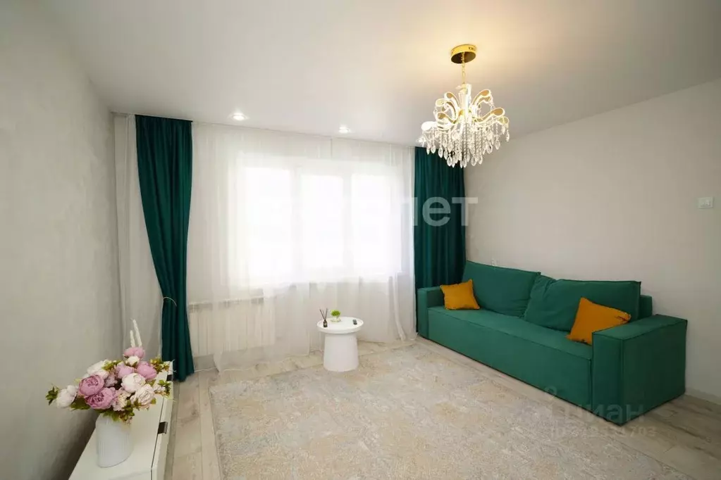 3-к кв. Омская область, Омск ул. Богдана Хмельницкого, 40 (62.2 м) - Фото 1