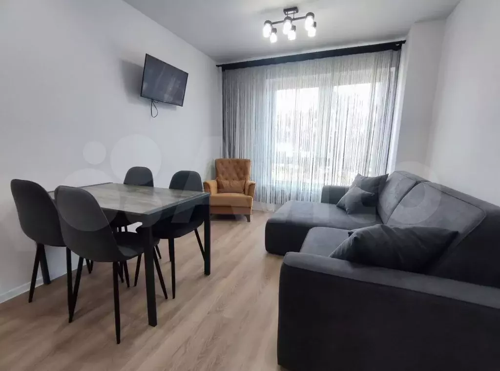 2-к. квартира, 37 м, 2/30 эт. - Фото 1