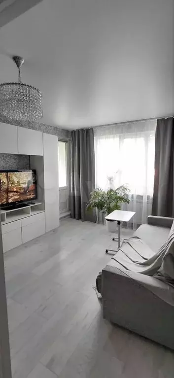 1-к. квартира, 35,4 м, 4/4 эт. - Фото 0