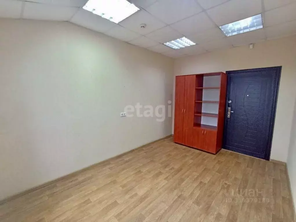Офис в Коми, Сыктывкар ул. Морозова, 3 (15 м) - Фото 1