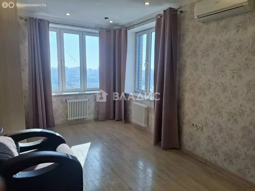 2-комнатная квартира: Реутов, улица Реутовских Ополченцев, 2 (71 м) - Фото 1