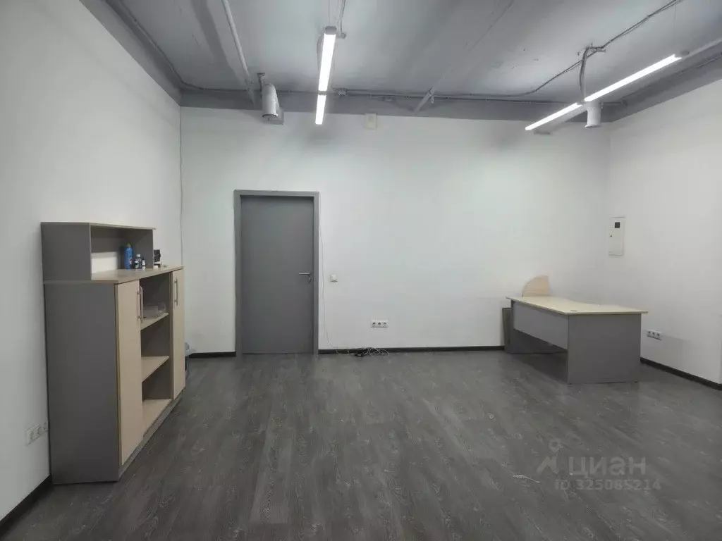 Помещение свободного назначения в Свердловская область, Екатеринбург ... - Фото 2