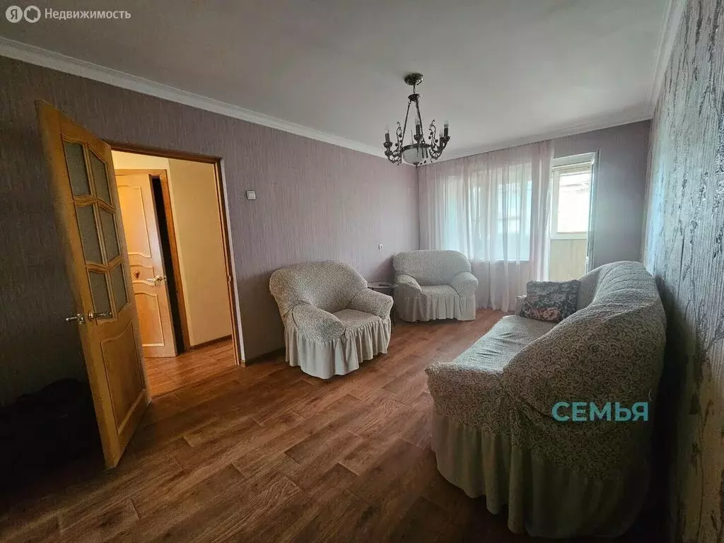 3-комнатная квартира: Владикавказ, Ардонская улица, 246 (70 м) - Фото 1