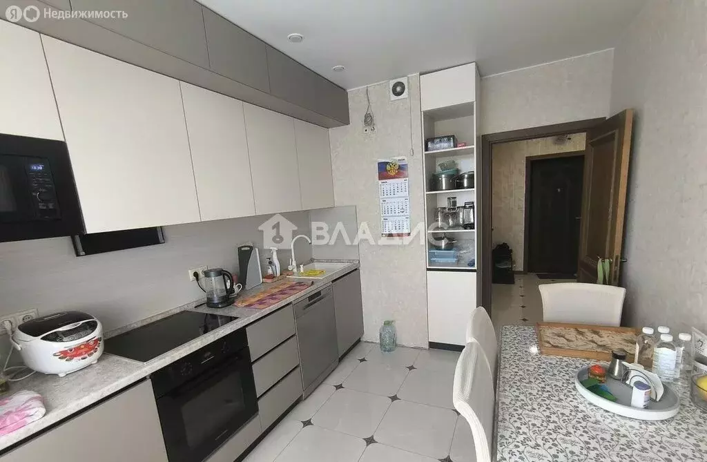 2-комнатная квартира: Красногорск, улица Жуковского, 19 (68.8 м) - Фото 0