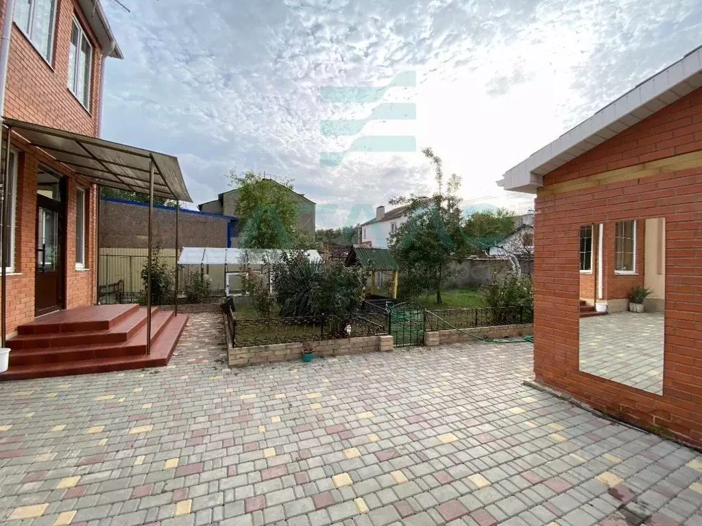 Дом в Крым, Симферополь ул. Имени Г.Л. Северского, 13 (253 м) - Фото 2