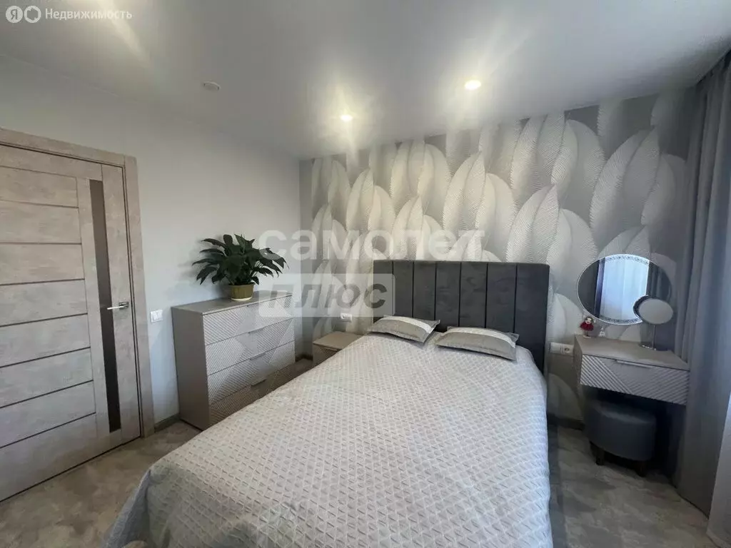 3-комнатная квартира: муниципальное образование Киров, посёлок Ганино, ... - Фото 2