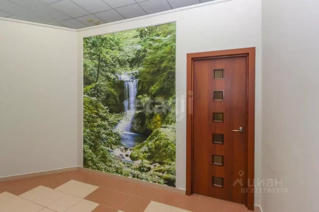 Офис в Омская область, Омск просп. Комарова, 11к1 (76 м) - Фото 1