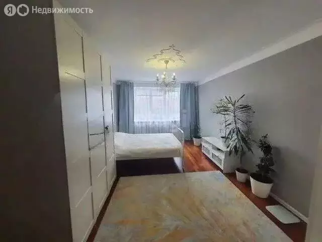 4-комнатная квартира: Тюмень, улица Домостроителей, 26 (115.9 м) - Фото 1