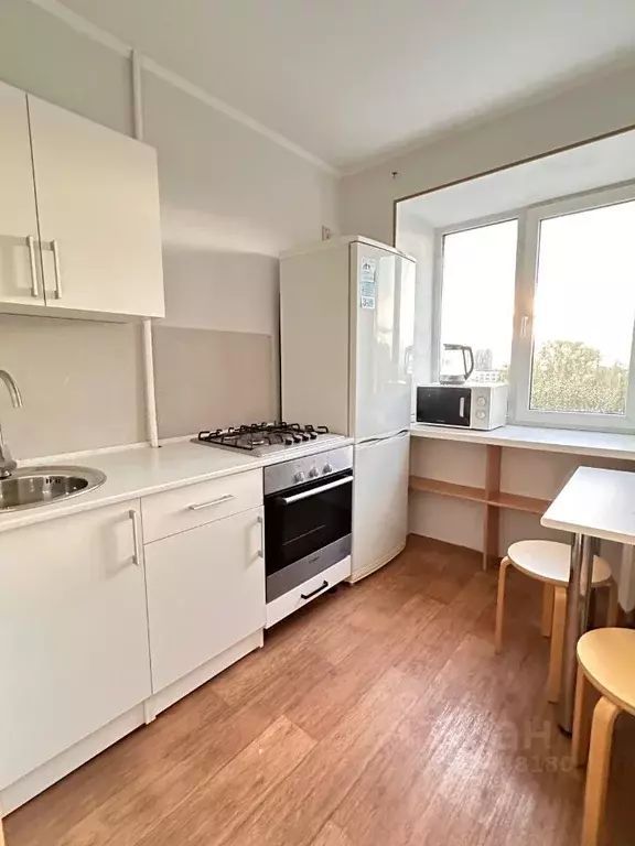 2-к кв. Башкортостан, Уфа ул. Карла Маркса, 40 (44.0 м) - Фото 0