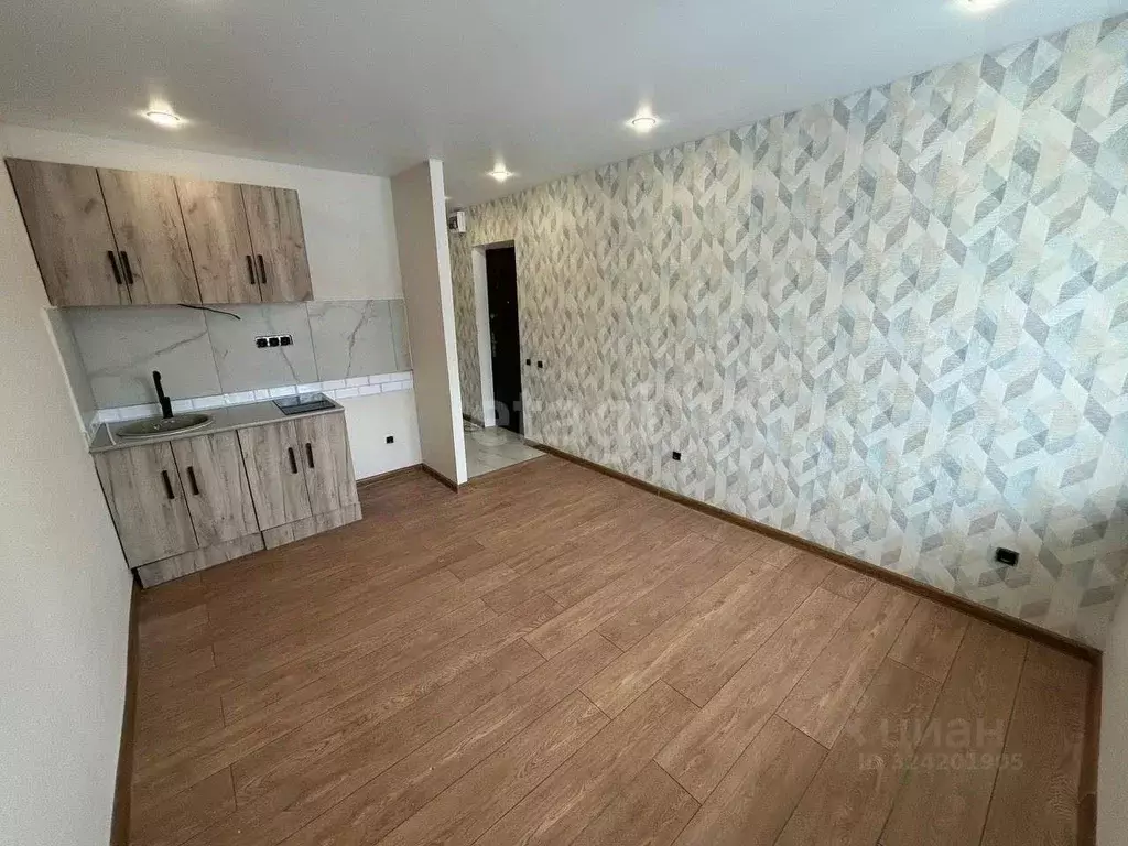 1-к кв. Татарстан, Казань ул. Рихарда Зорге, 32к1 (17.4 м) - Фото 1