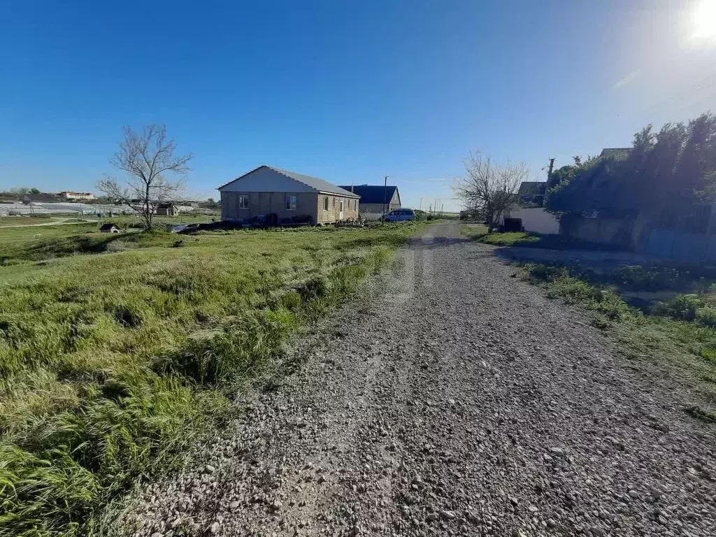 Участок в Крым, Сакский район, с. Ивановка ул. Степная (15.0 сот.) - Фото 1