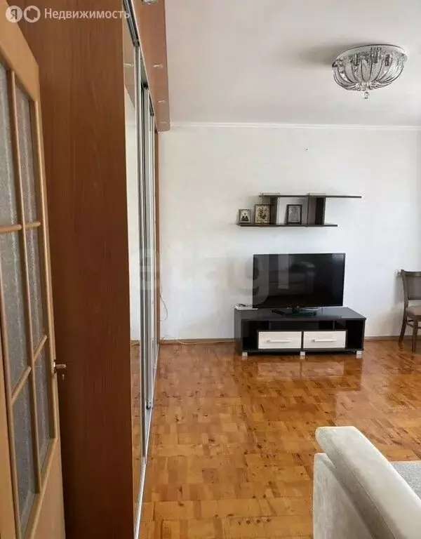 2-комнатная квартира: Красноярск, Взлётная улица, 10 (53 м) - Фото 2