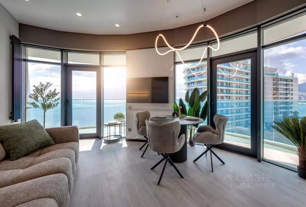 1-к кв. Крым, Ялта ул. Дражинского, 45А (45.4 м) - Фото 1