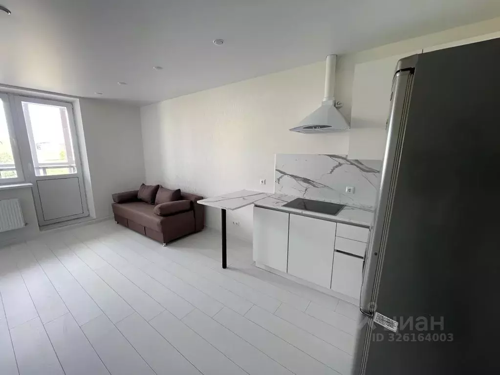 Студия Тульская область, Тула Новомосковская ул., 4 (28.0 м) - Фото 1