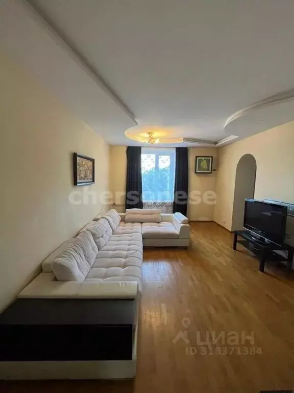 3-к кв. Севастополь ул. Ленина, 68 (86.0 м) - Фото 0