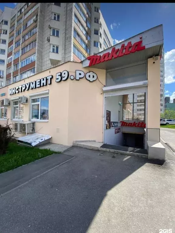 Помещение свободного назначения в Пермский край, Пермь ул. Революции, ... - Фото 1