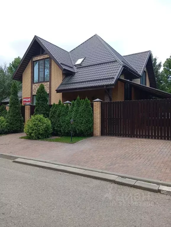 Дом в Краснодарский край, Краснодар ул. Феррарская (200 м) - Фото 1