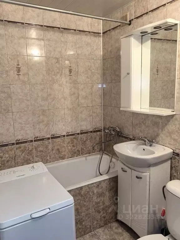 2-к кв. Иркутская область, Иркутск ул. Лермонтова, 323 (42.5 м) - Фото 2