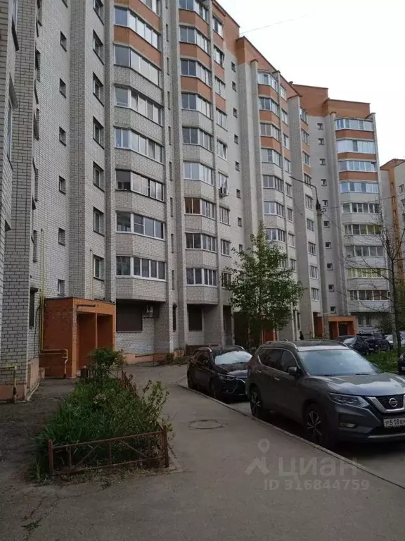 1-к кв. Смоленская область, Смоленск пер. Юннатов, 12 (50.0 м) - Фото 1