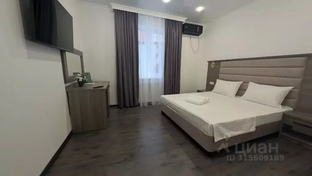 Комната Краснодарский край, Геленджик Почтовая ул., 4Б - Фото 1