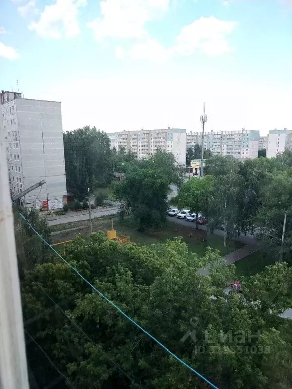 2-к кв. Самарская область, Сызрань просп. 50 лет Октября, 70 (44.1 м) - Фото 0