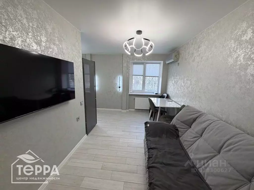 3-к кв. Крым, Евпатория ул. Некрасова, 87 (59.6 м) - Фото 1