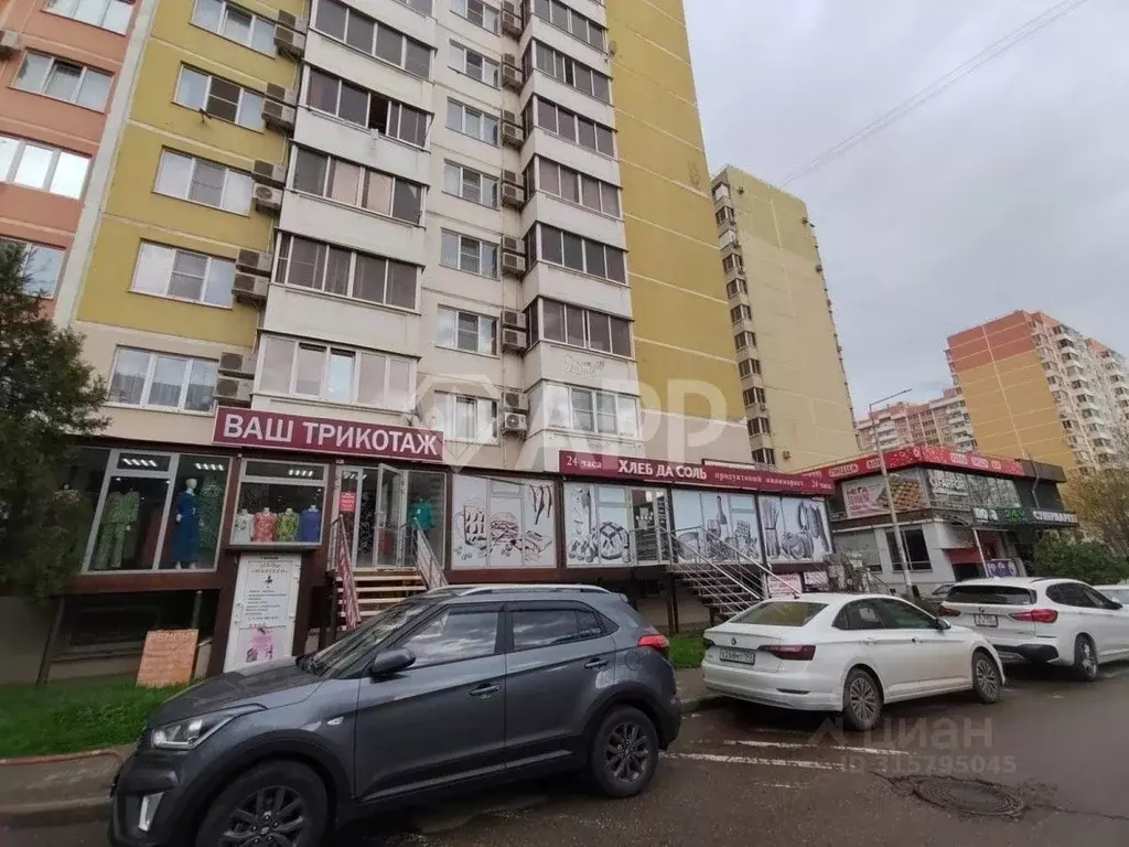 Торговая площадь в Краснодарский край, Краснодар проезд Репина, 22 (60 ... - Фото 1