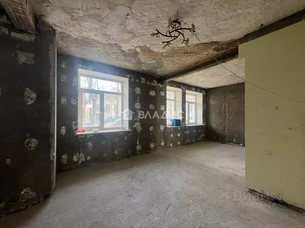 4-к кв. Нижегородская область, Нижний Новгород ул. Академика И.Н. ... - Фото 0