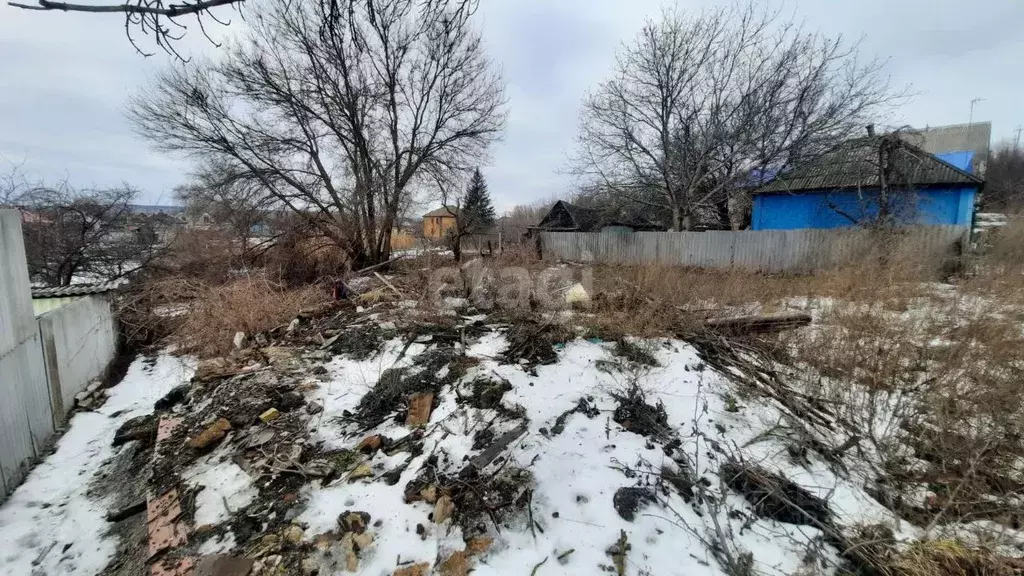 Участок в Белгородская область, Валуйки ул. Крюкова (13.0 сот.) - Фото 1