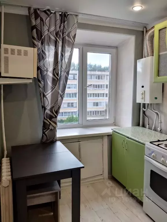 1-к кв. Татарстан, Альметьевск просп. Строителей, 45 (28.0 м) - Фото 1