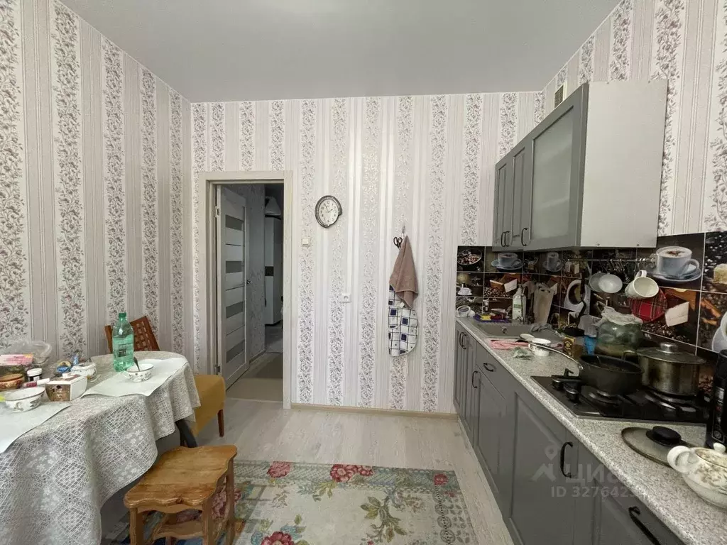 2-к кв. Ленинградская область, Киришский район, Будогощь пгт ул. ... - Фото 2