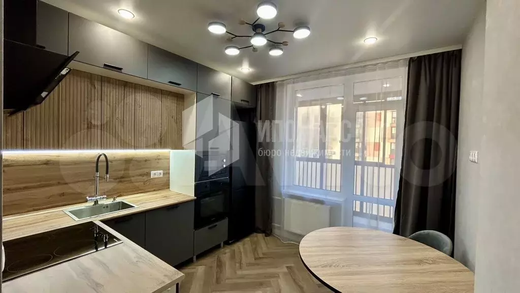 1-к. квартира, 37,5 м, 6/8 эт. - Фото 0