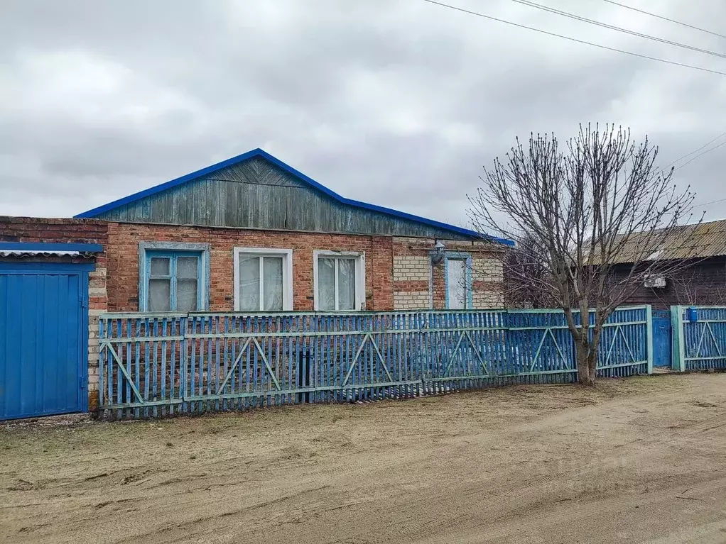 Дом в Ростовская область, Обливская ст-ца ул. Грызлова (76 м) - Фото 1