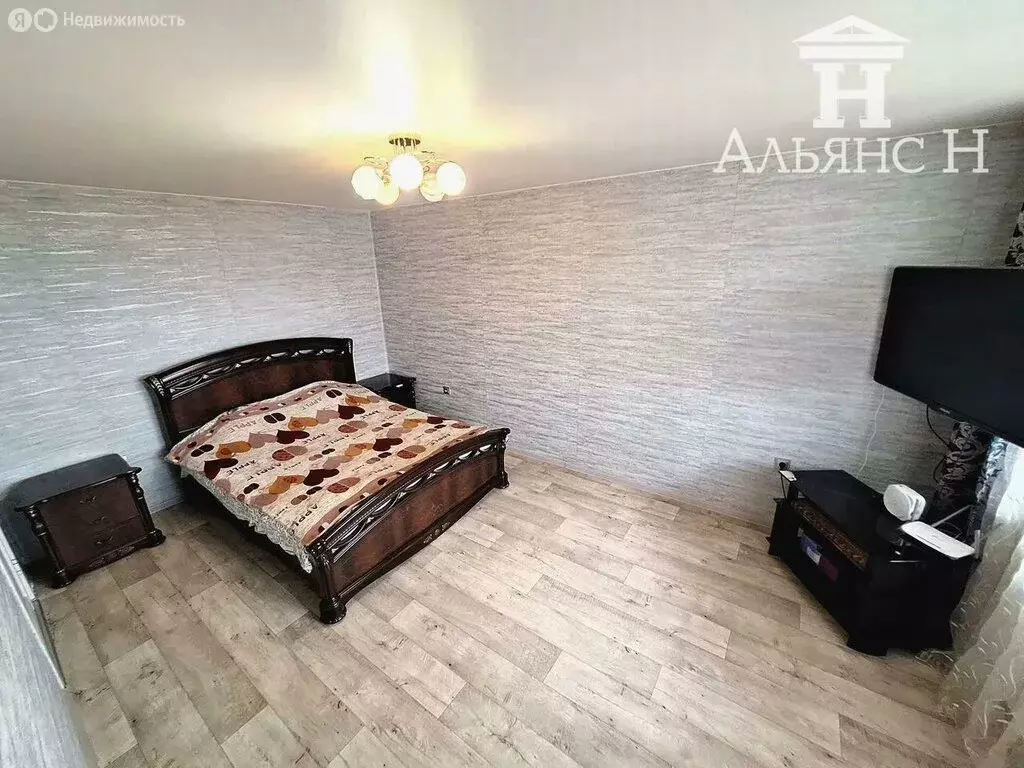 1-комнатная квартира: Петропавловск-Камчатский, улица Савченко, 35к3 ... - Фото 2