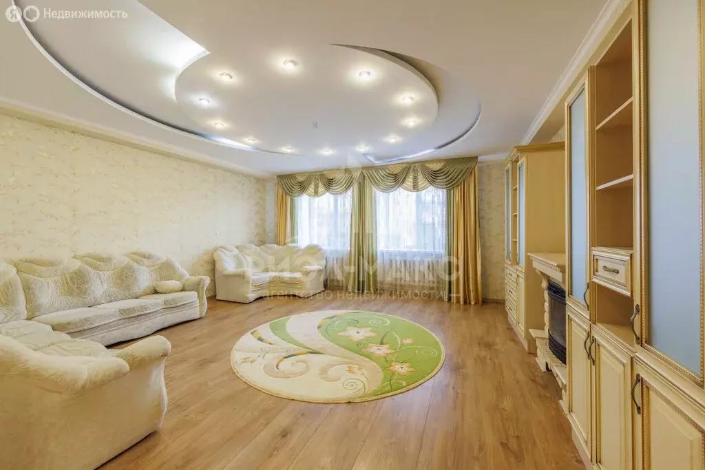 3-комнатная квартира: Брянск, микрорайон Московский, 38/1 (111.7 м) - Фото 1