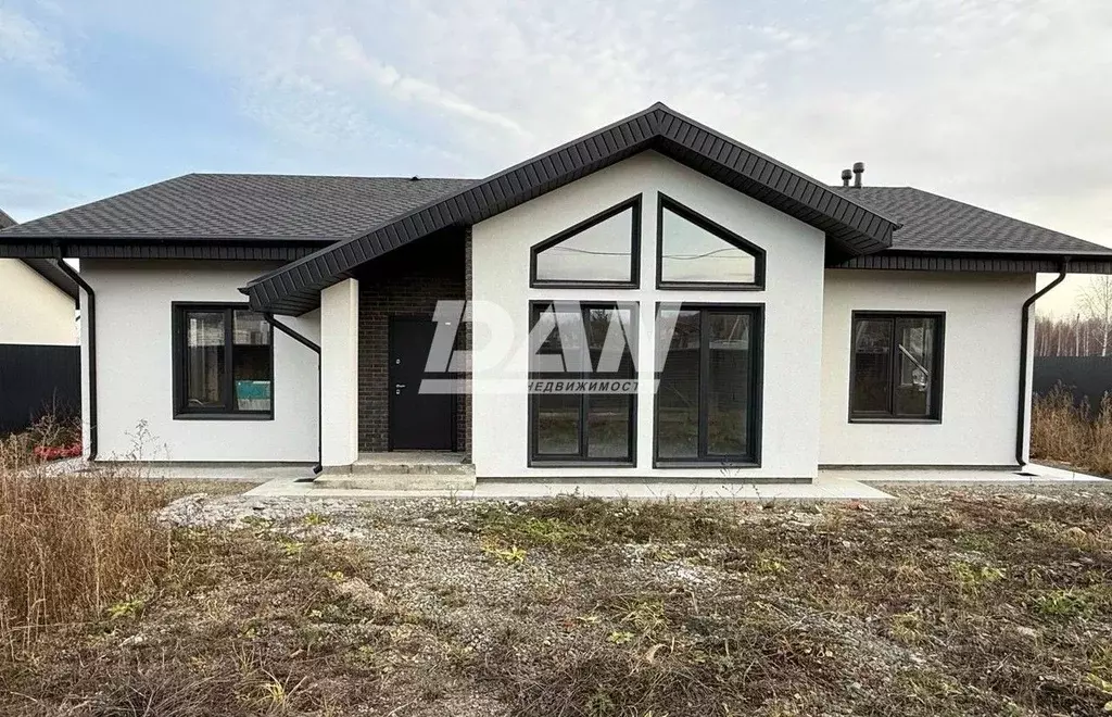 Дом в Челябинская область, Сосновский муниципальный округ, с. ... - Фото 1